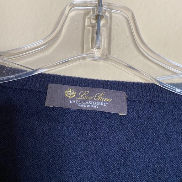 loro piana baby cashmere v-neck pullover sweater - Picture 2 of 4